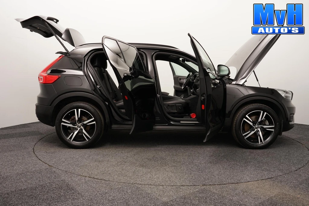 Volvo XC40 – foto 18