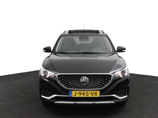MG ZS EV – thumbnail 9
