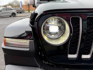 Jeep Wrangler – thumbnail 8