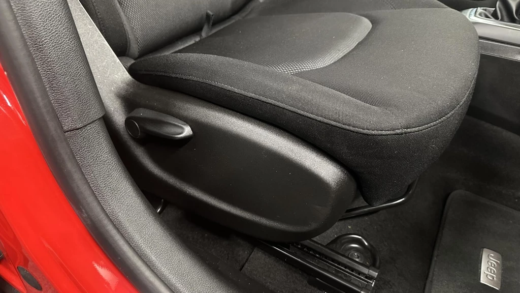 Jeep Renegade – foto 17