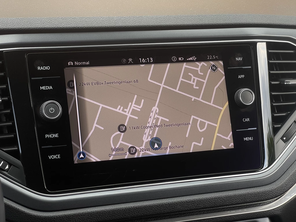 Volkswagen T-Roc – foto 18