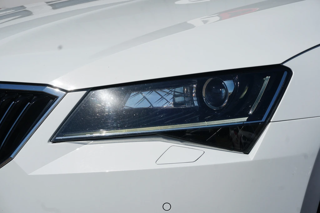 Škoda Superb – foto 16