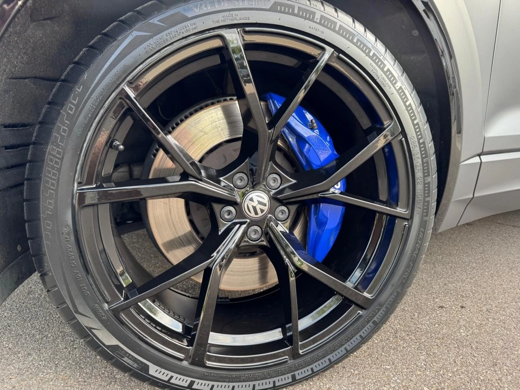 Volkswagen Touareg – foto 14