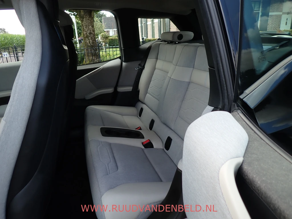 BMW i3 – foto 10