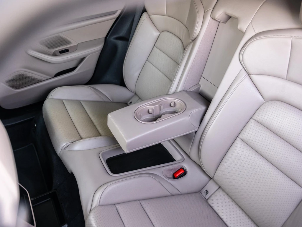 Porsche Taycan – foto 32