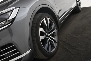 Volkswagen Touareg – thumbnail 8