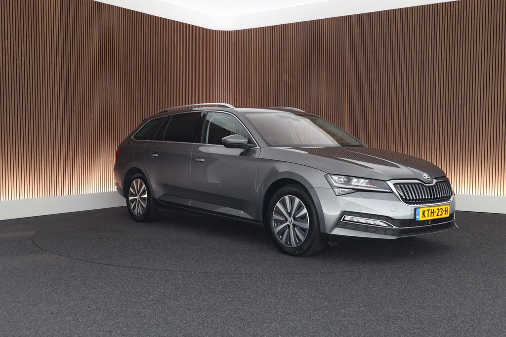 Škoda Superb – foto 6