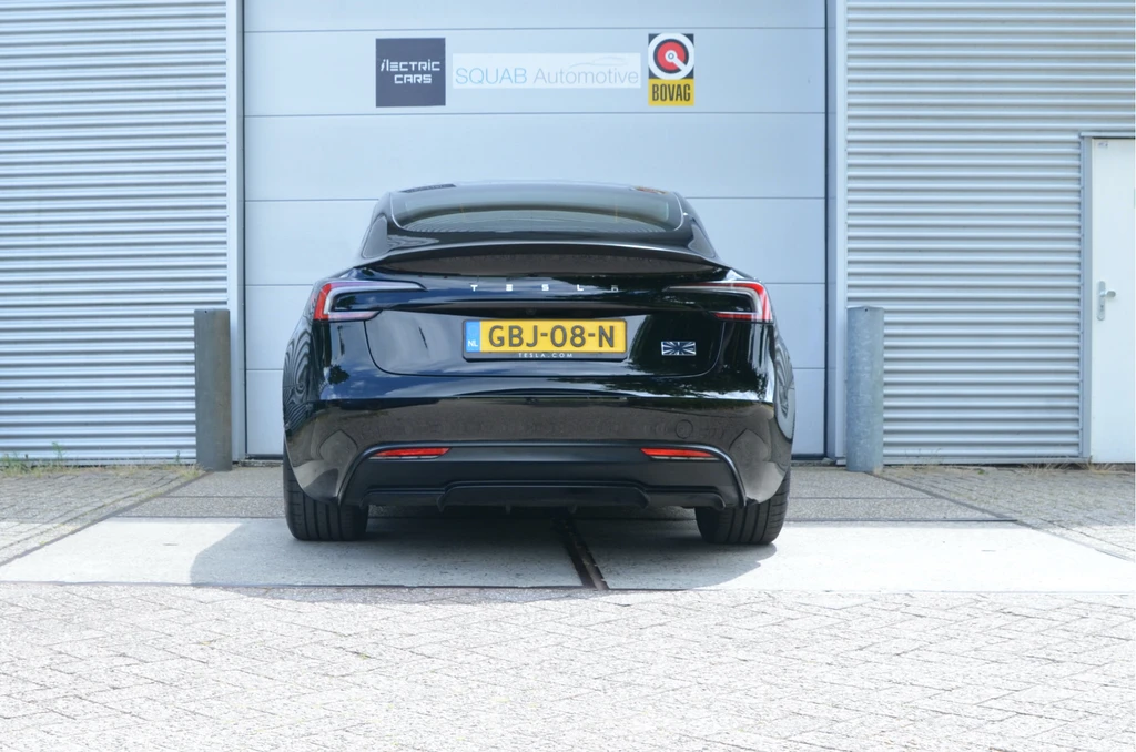 Tesla Model 3 – foto 2