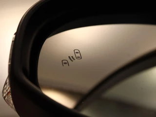 Toyota C-HR – thumbnail 12