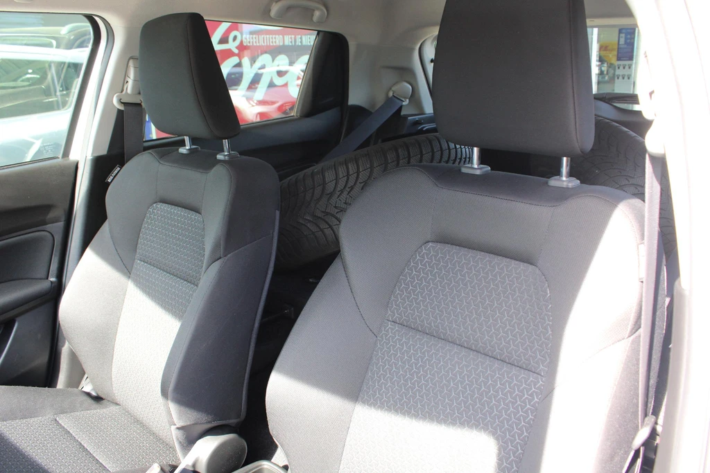 Suzuki Swift – foto 8