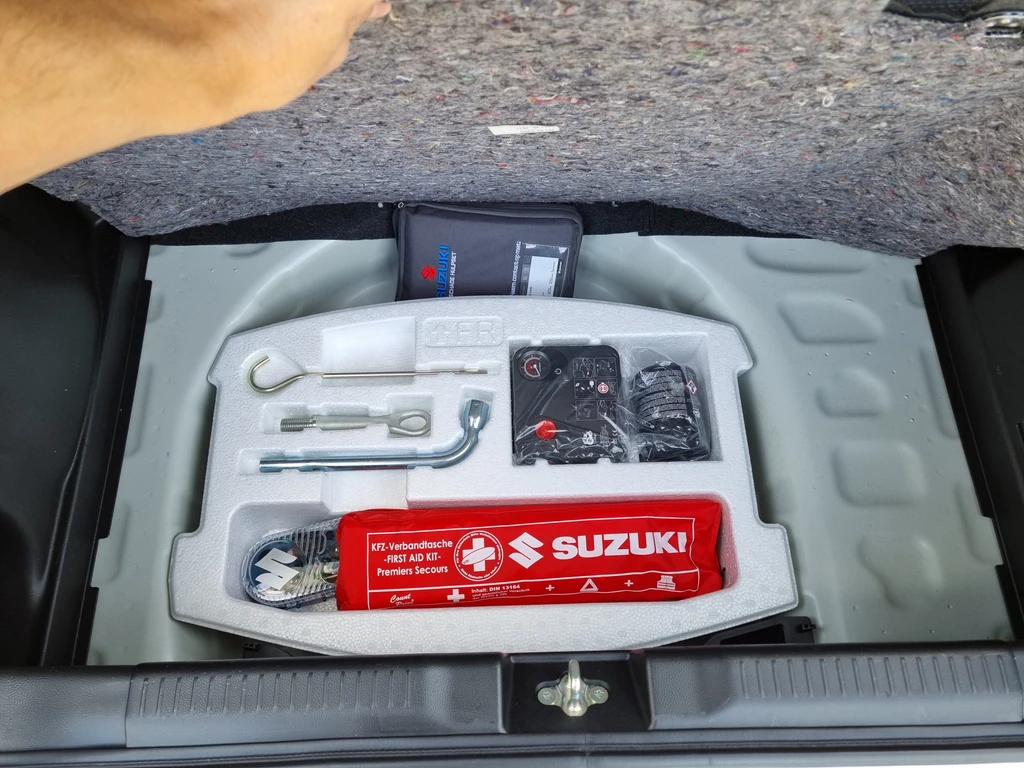 Suzuki Swift – foto 19