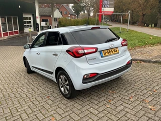 Hyundai i20 – thumbnail 3
