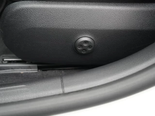 Mercedes-Benz C-Klasse – thumbnail 14