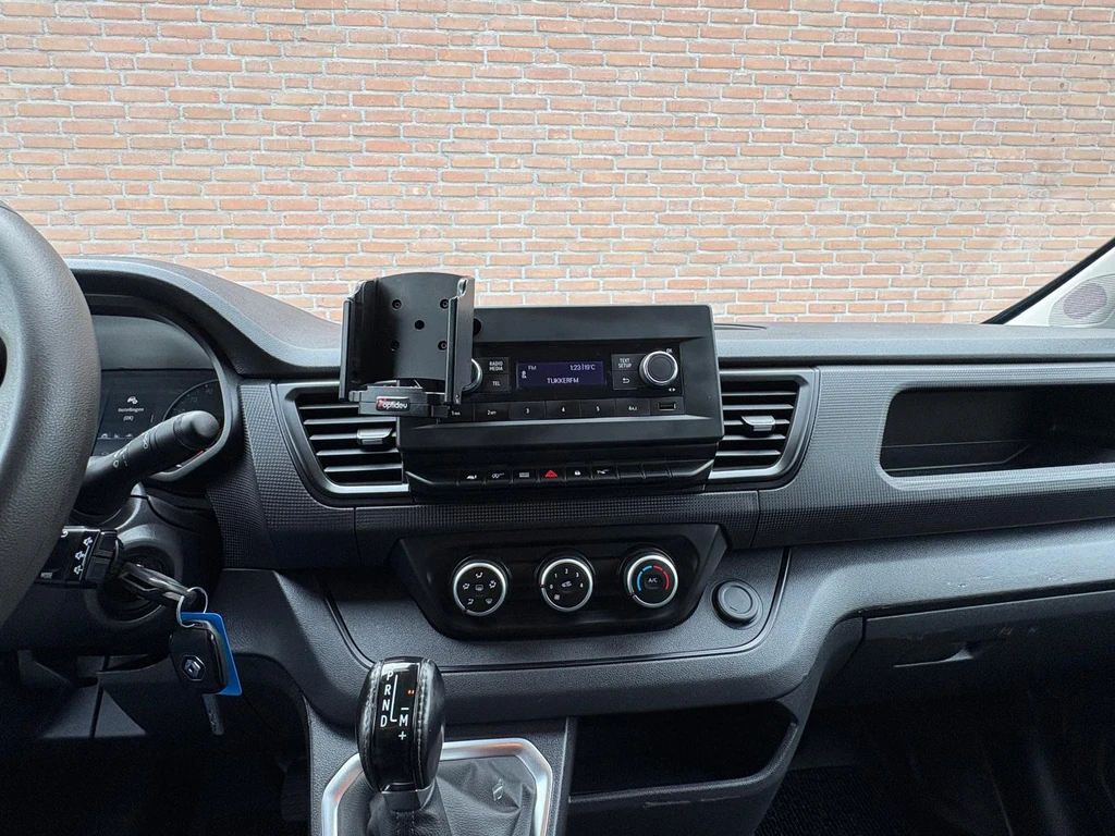 Renault Trafic – foto 19