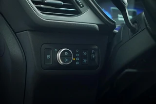 Ford Kuga – thumbnail 33