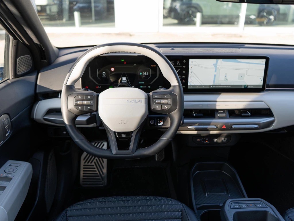 Kia EV4 – foto 9