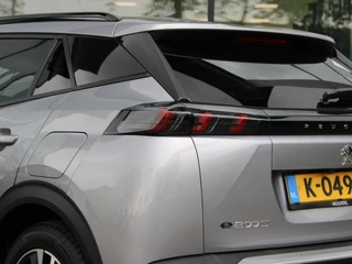 Peugeot e-2008 – thumbnail 3