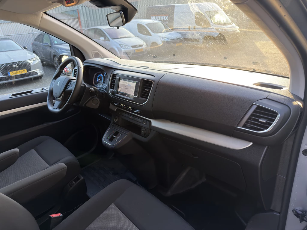 Peugeot e-Expert – foto 32