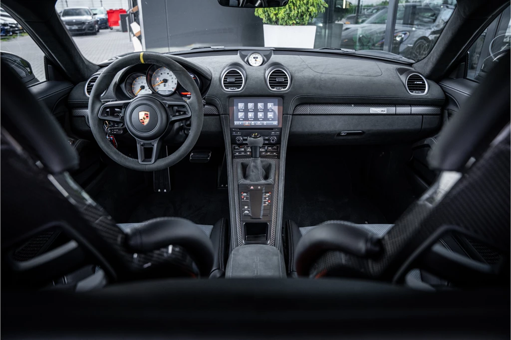 Porsche 718 – foto 11