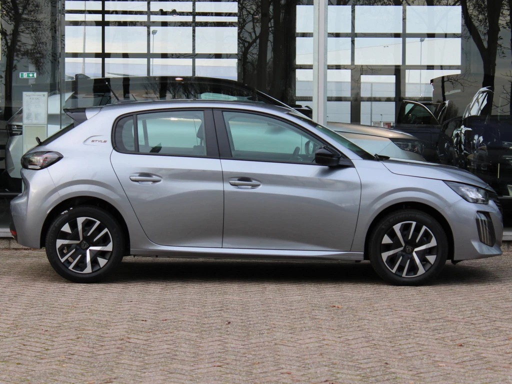 Peugeot 208 – foto 7