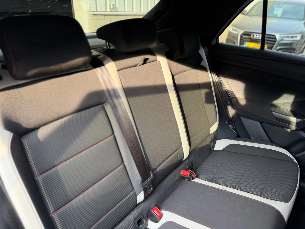 Volkswagen T-Roc – foto 24
