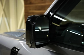 Land Rover Defender – thumbnail 29