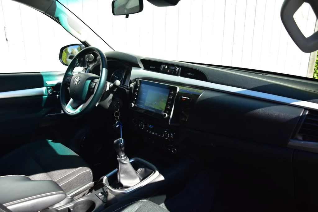 Toyota Hilux – foto 13