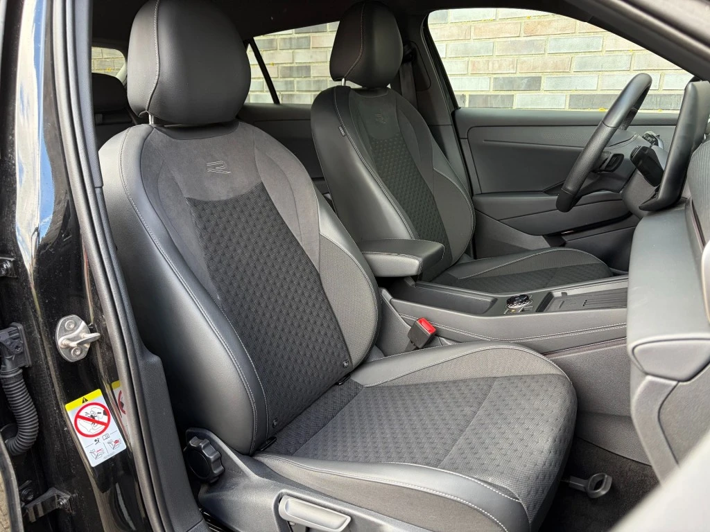 Volkswagen T-Roc – foto 11