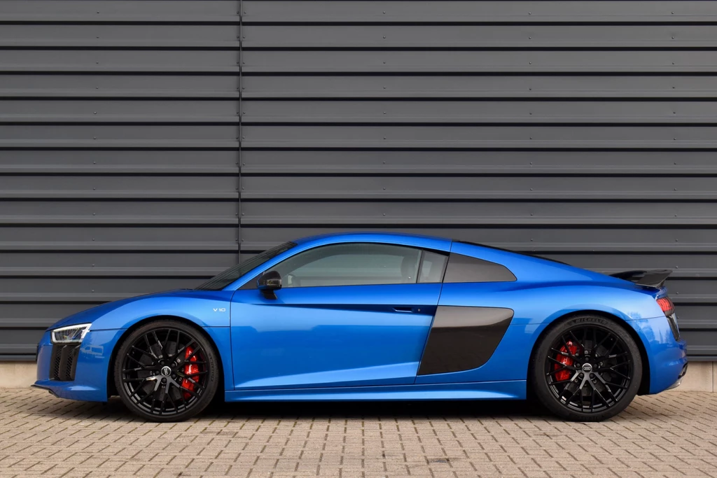 Audi R8 – foto 3