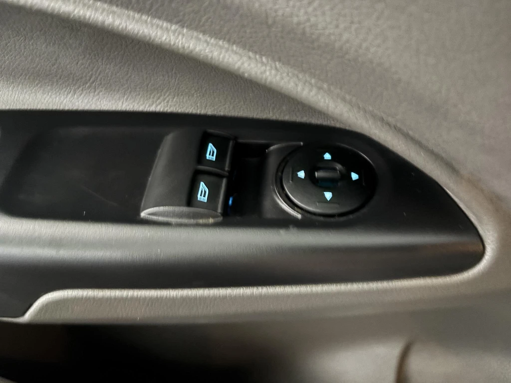 Ford Transit Connect – foto 27