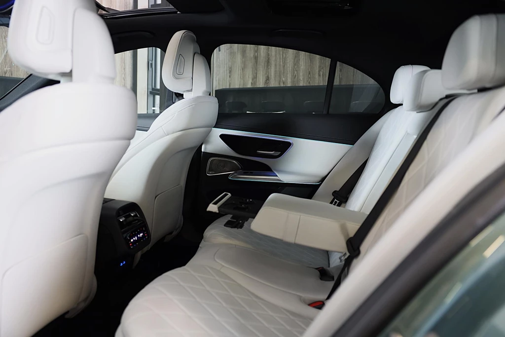 Mercedes-Benz E-Klasse – foto 33