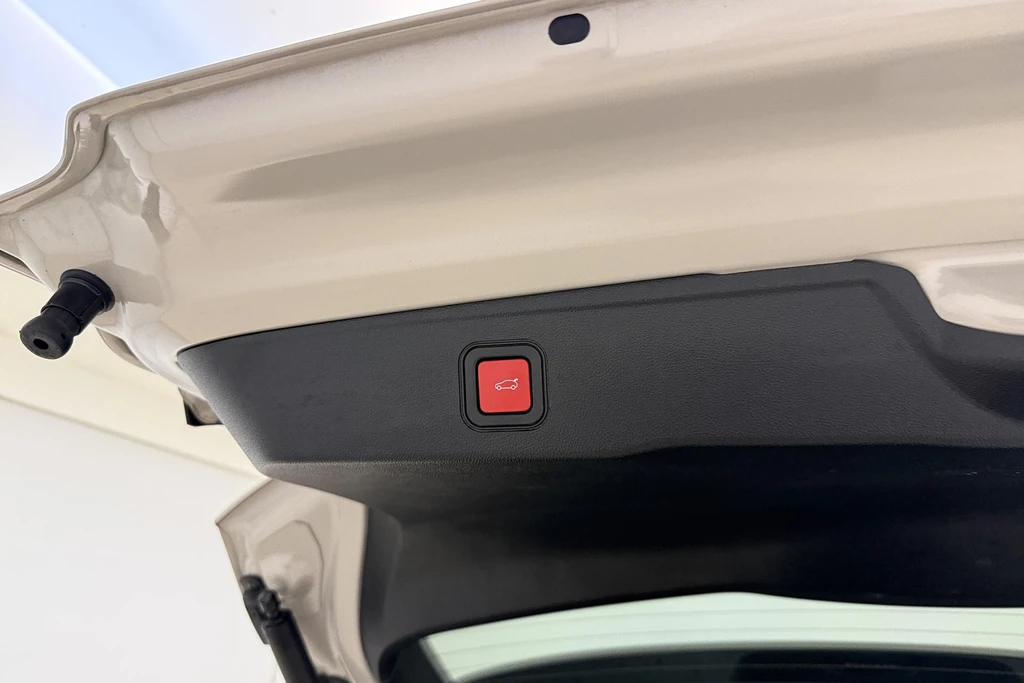 Jeep Avenger – foto 17