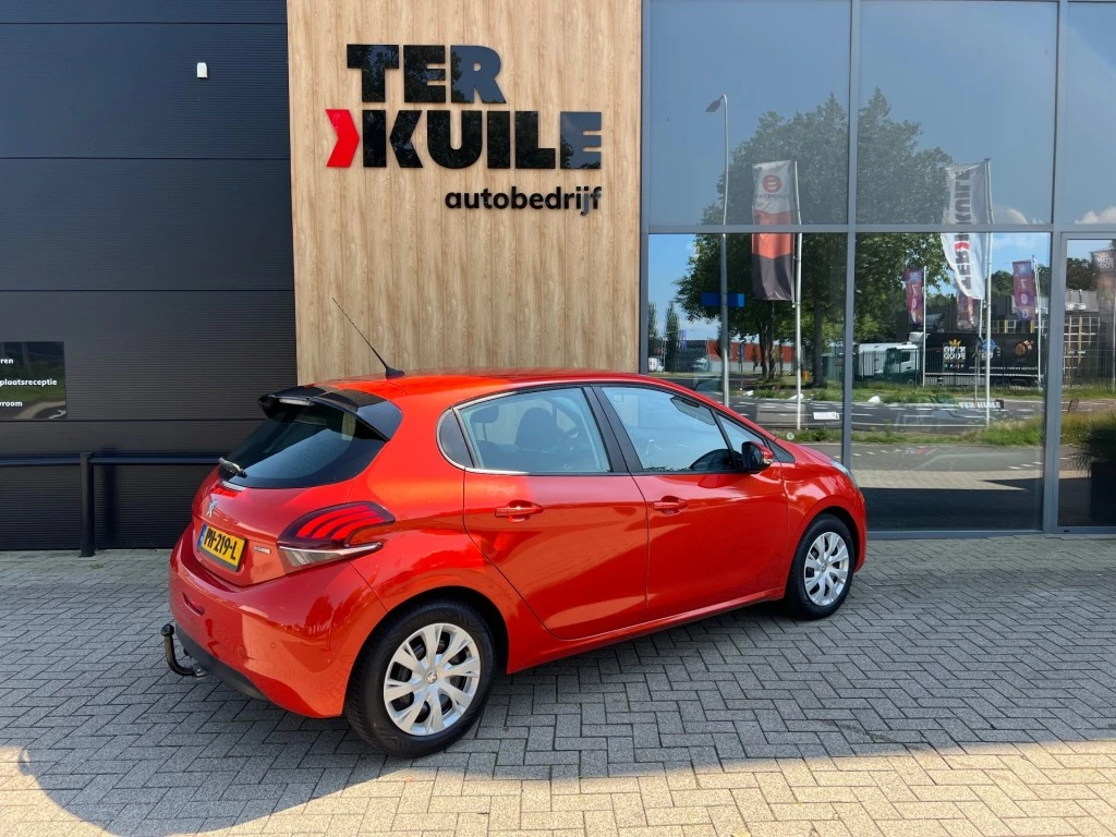 Peugeot 208 – foto 4