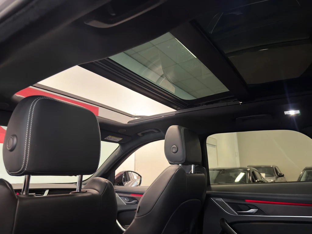 Jaguar F-PACE – foto 20