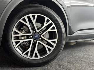 Ford Kuga – thumbnail 32