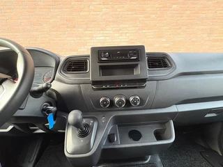 Renault Master – thumbnail 22