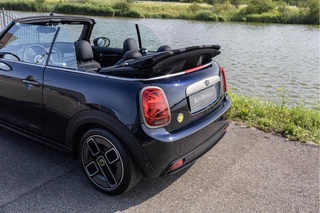 MINI Cabrio – thumbnail 8