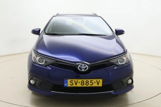Toyota Auris – thumbnail 9