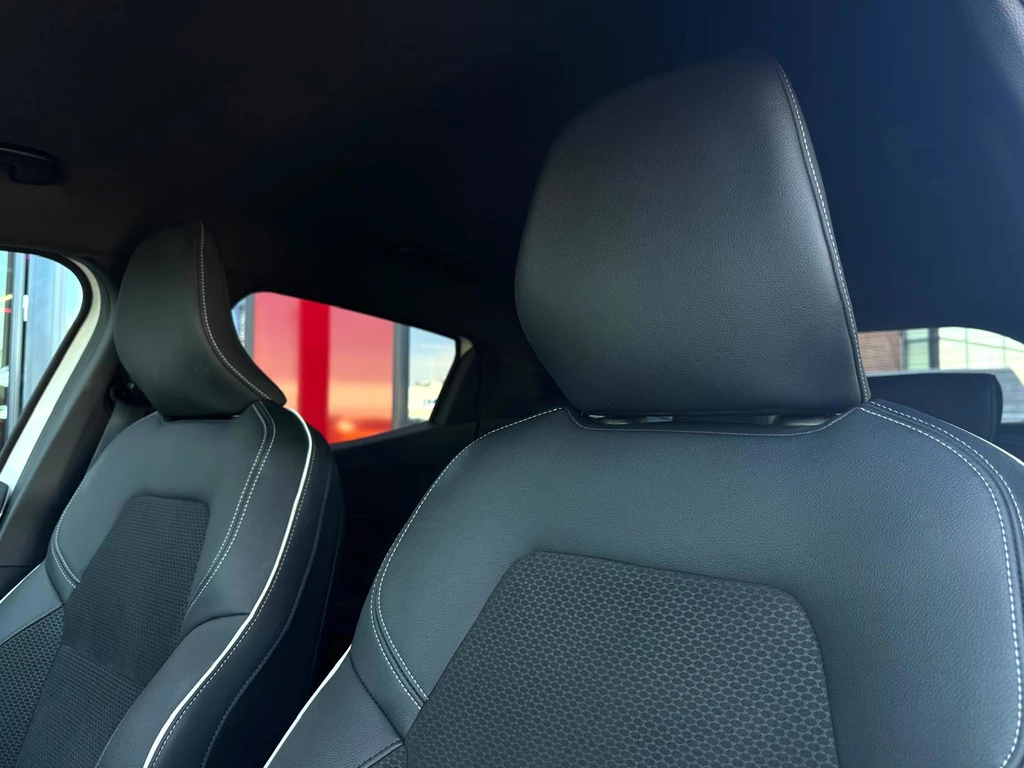 Renault Clio – foto 16