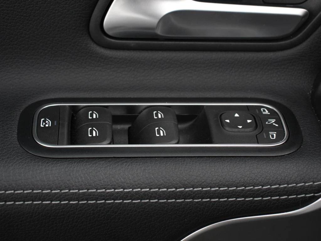 Mercedes-Benz CLA – foto 14