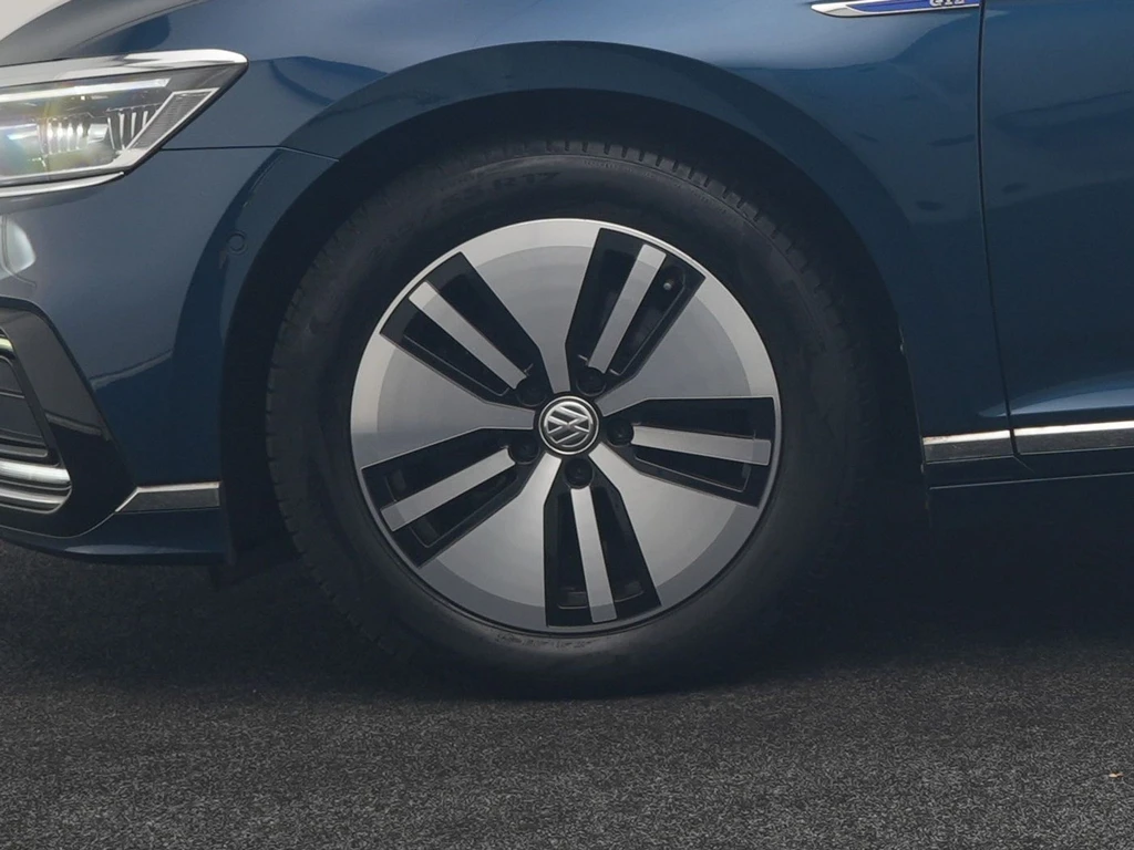 Volkswagen Passat – foto 49