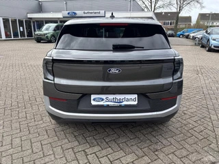 Ford Explorer – thumbnail 4