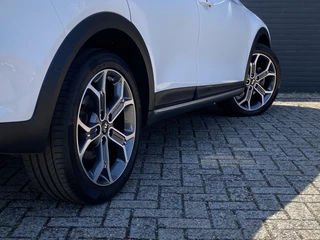 Kia XCeed – thumbnail 11