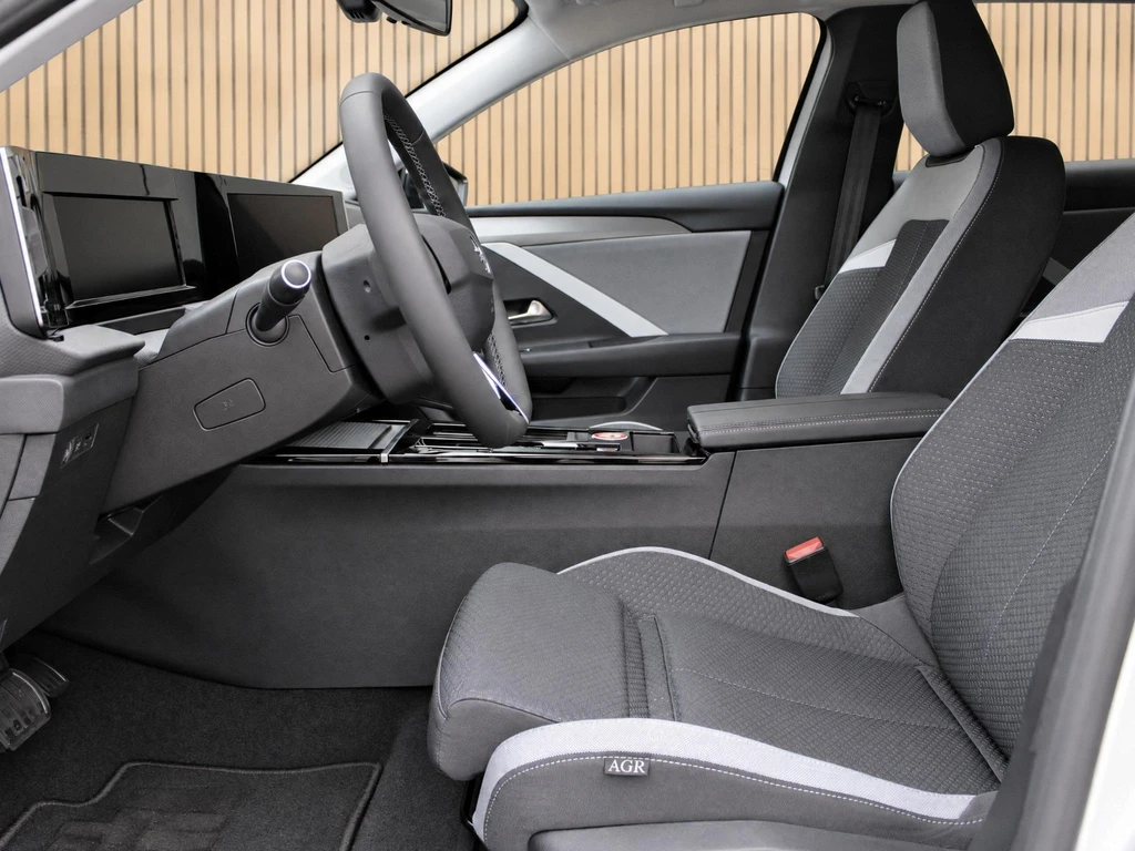 Opel Astra – foto 16