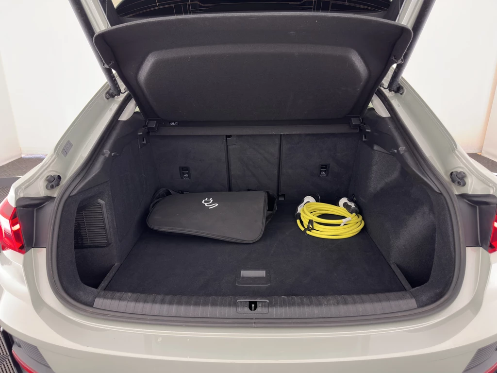 Audi Q3 – foto 11