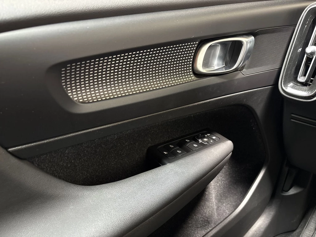 Volvo XC40 – foto 19