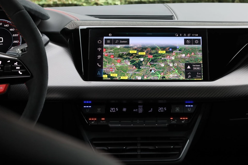 Audi e-tron GT – foto 22