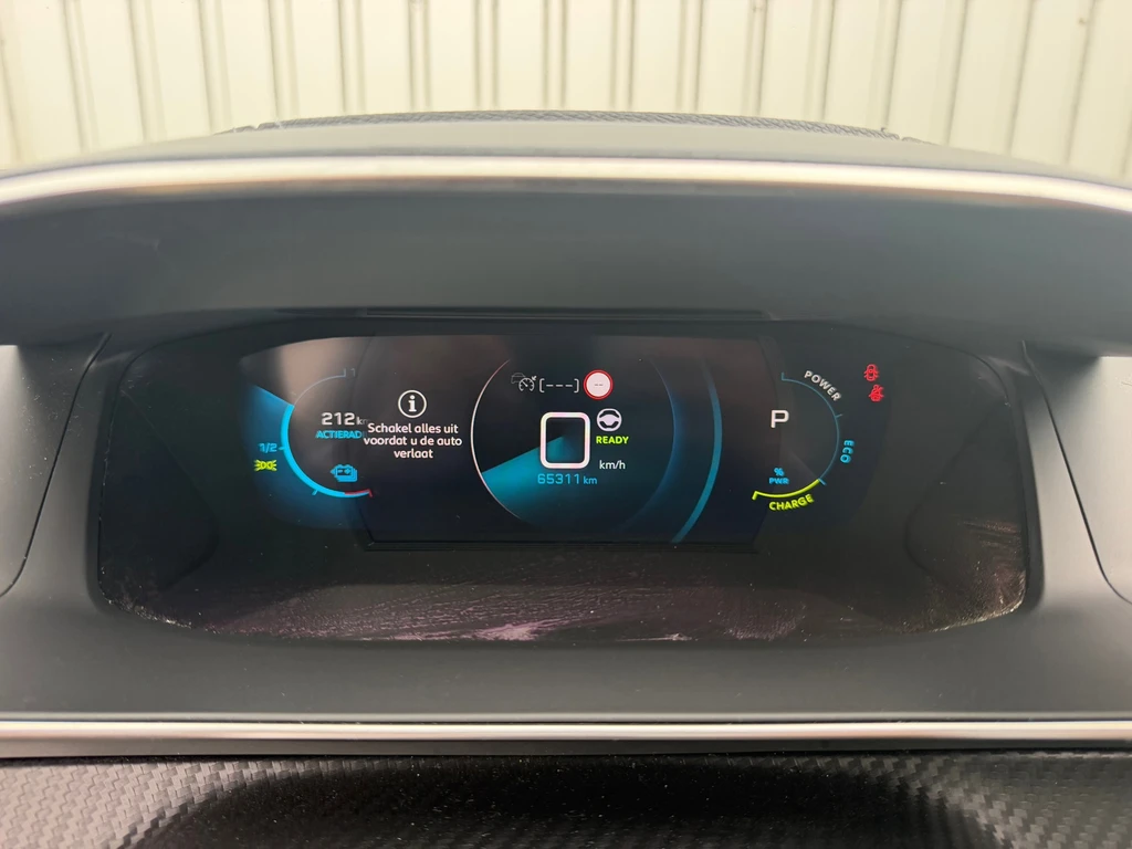 Peugeot e-208 – foto 9