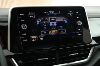 Volkswagen T-Roc – thumbnail 25