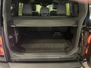 Land Rover Defender – thumbnail 42
